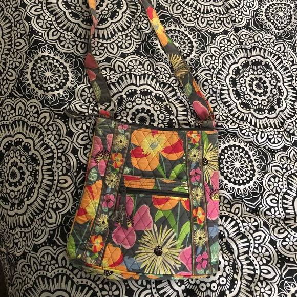 Vera Bradley Handbags - Vera Bradley Crossbody